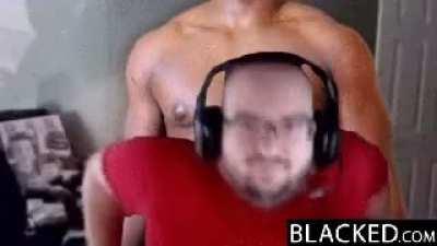 When smelly kelly falls asleep....reel cawk.