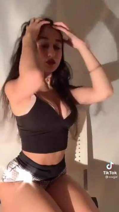 Baddest thot on tik tok hands down
