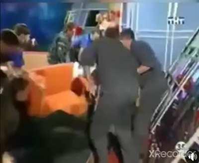 Everybody was kung fu fighting........