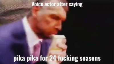 WWE commentator smelling money