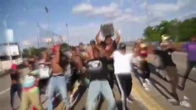 Anchorhead Raid ost be like: