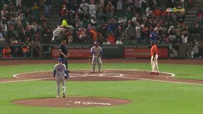 [Highlight] [Highlight] Brock Purdy gets an ovation that brings the Mets vs. Giants game to a stop.