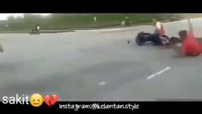 Future rempit candidates. I wonder how many graduated and how many mampus.