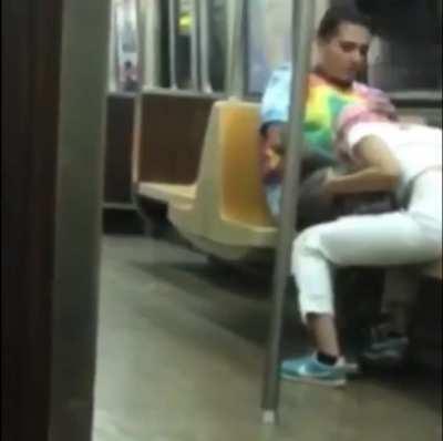 The infamous sosmula metro BJ video.