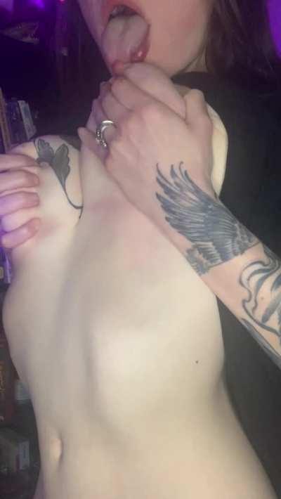 I’m a gal of many talents 😉