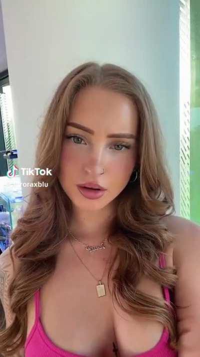 tatted redhead @auroraxblu