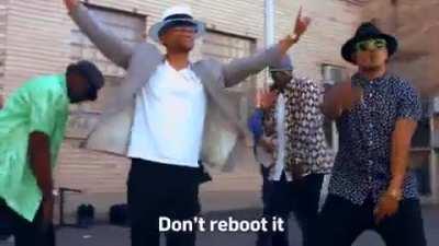 Uptime Funk - SUSECon 2015 -Uptown Funk Parody-