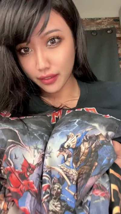 please look at my big natural tits :)