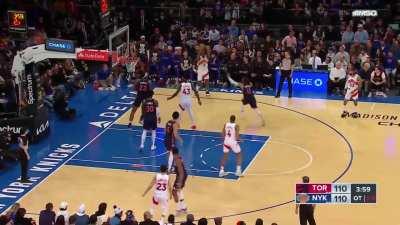 [Highlight] Scottie Barnes delivers a beautiful pass to OG Anunoby for 3 in Overtime