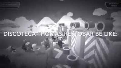 Escapando de la poli en pleno tono.