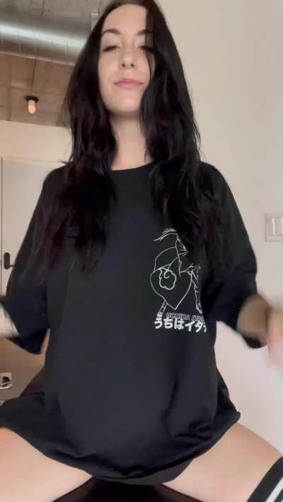 I hope you don’t mind tatted girls