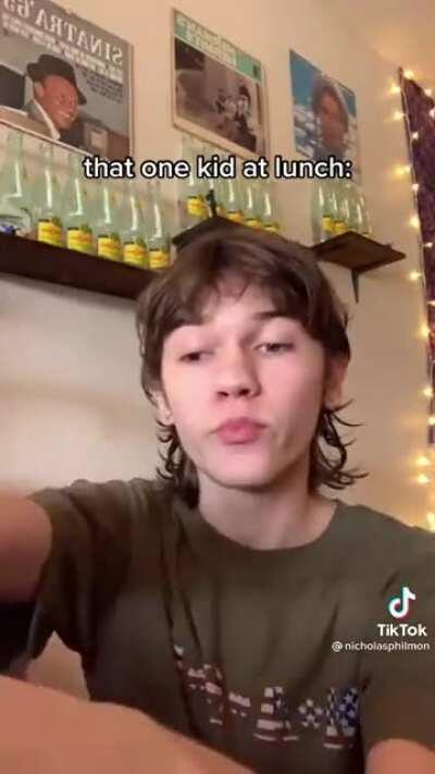 🍜🍝🍚🍘🍭🥠🎂🍧🍐🍓🥝🌶🥬🌽🌽🧄🥬🥬🍈🍈🍌🍏🍌🍊🫐🍍🫑🧅🧅🥞🍕🌭🥓🍕🍖🥖