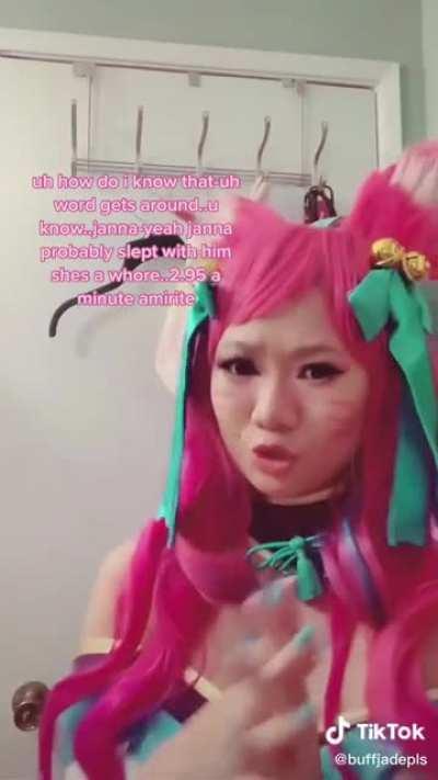 SERAPHINES UPDATED LORE: Ahri sees Seraphine in the bathroom at a party