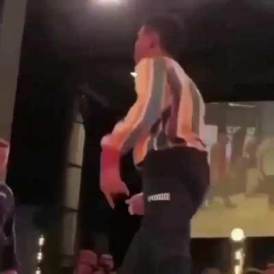 When I fall I just teleport