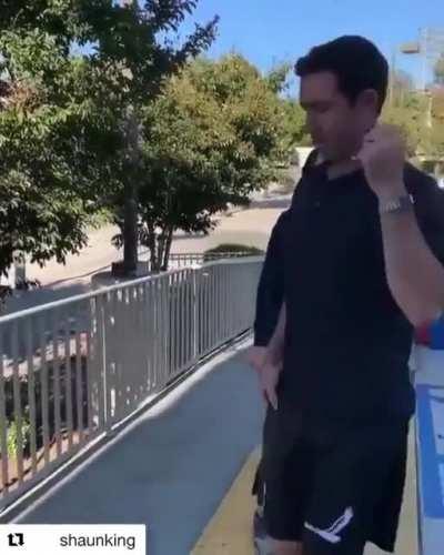 I'm ashamed of sharing oxygen with this piece of shit