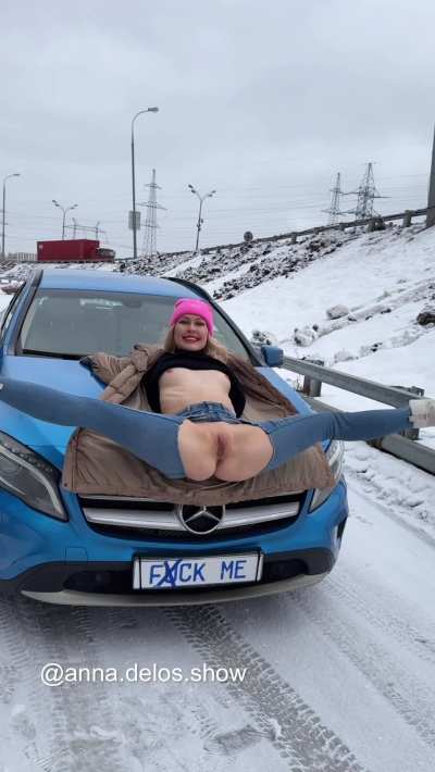 Deep stretching on the roadside 😜