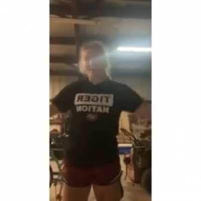 What me open thi*choking intensifies*!