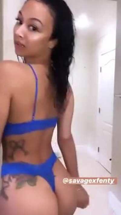 Always a great video/view.🍑👈🏾😜😊💕💕💕