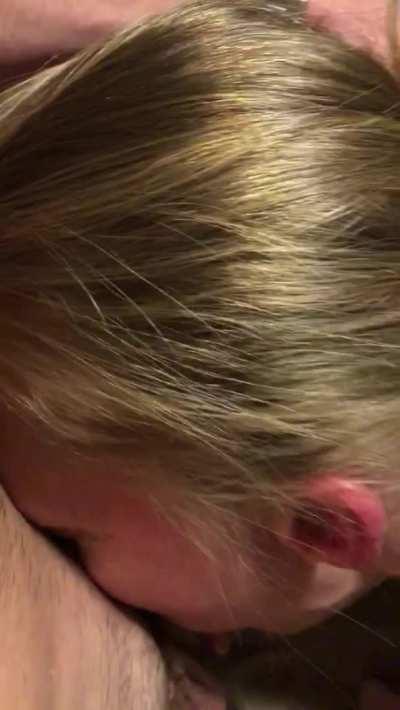 Local cops wife told me to come fuck her face.