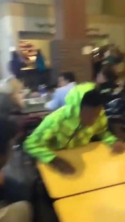 Everybody say sausage