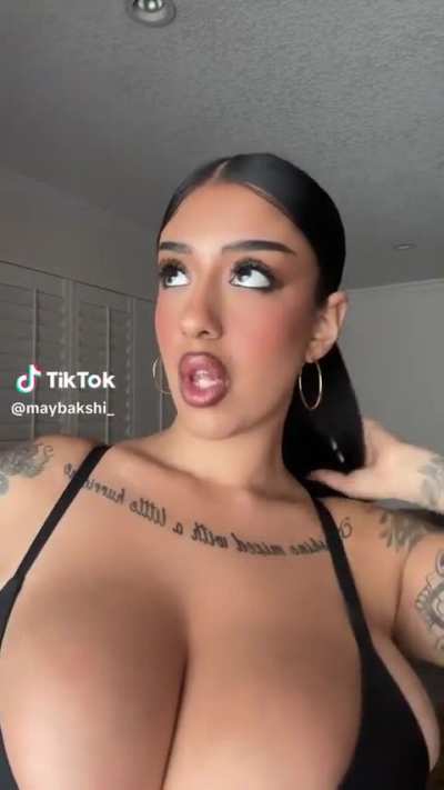 May Bakshi (@maybakshi_) 