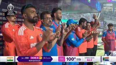 The whole crowd gone crazy when Virat kohli was on 99* was about to hit his 49th 100 on his birthday