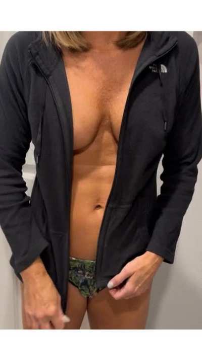 Just me and my long nips and big tits. 