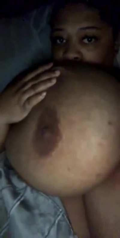 Too big to fit both in the screen!!!