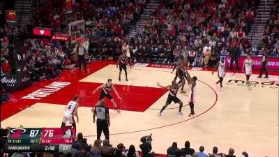 [Highlight] With his 5th 3PM Kyle Lowry moves to 13th all time total three point makes in NBA history