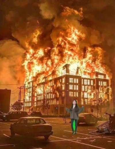 Stan Twitter/ queen Irene bruning SM building down as she should