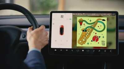 Tesssla released a teaser of the new snake jazz / elevator music feature!