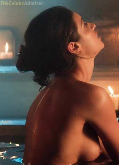 Anya Chalotra, what a woman!