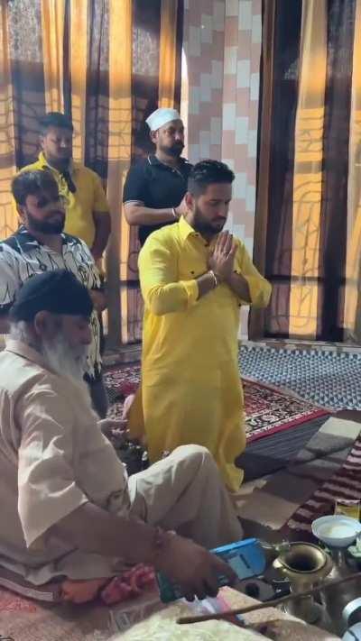  average religion in india 