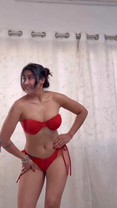 Sofia Ansari Summer Body