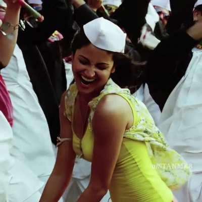 Anushka Sharma - Ladies Vs Ricky Bahl (2011)