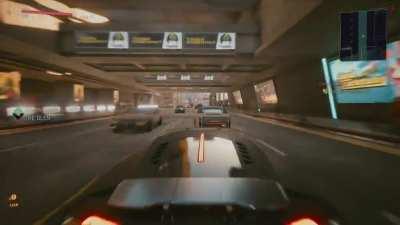 Cyberpunk 2077: Who needs breaks when you have a ghostcar?