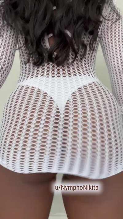 This coverup won’t stay on