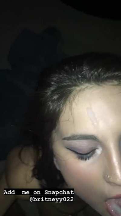 Uppvote if your dick is bigger than 3inch😈