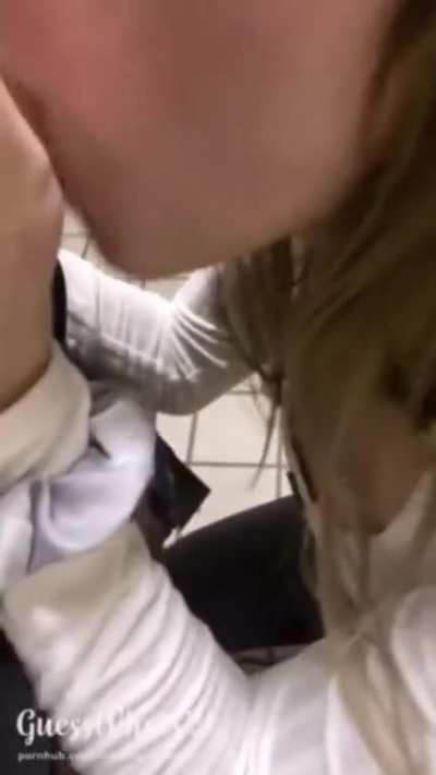 He finger fucked me in a movie theater and gave me a juicy creampie in the bathroom🤤[GIF]