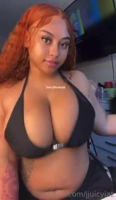 New jjuicyjass titty sucking video