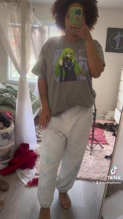 I’ve made a new TikTok bc my old one was getting in trouble lol! It’s @leaningflower!