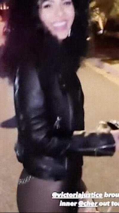 Victoria Justice's body