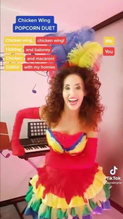 Chicken wing... Hotdog... Chicken... Chillin...