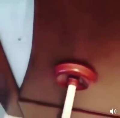 How to unclog a toilet