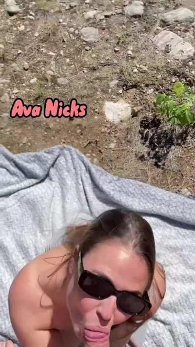 31yo mom, thick AF &amp;amp; LOVES to be shared, especially in public