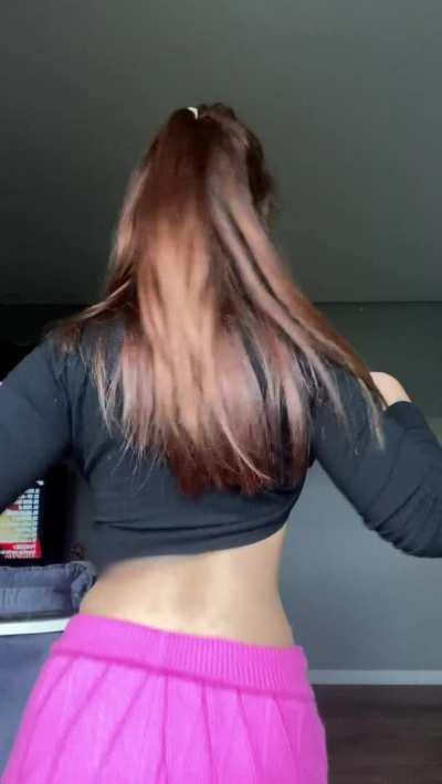 My big twins pointed like machine guns, there is my target 😏