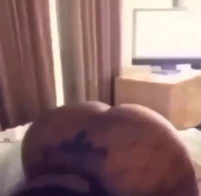 Nicki Minaj Arch is crazy 😩