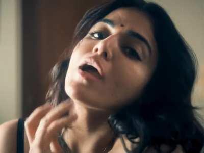 Time and again I find myself wanking furiously on this gutterslut Wamiqa Gabbi who was utilised like a complete cumrag in the movie Khufiya in 2023. Whore did a striptease and then was pounded like a submissive bitch. 