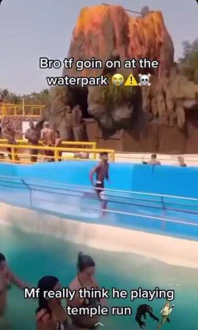 I prefere subway surfers myself