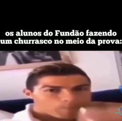 Prova na escola pública...